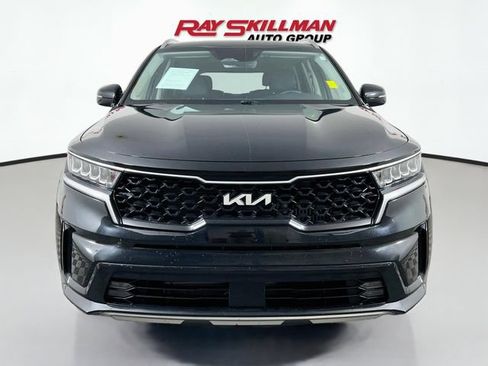 Used 2023 Kia Sorento EX AWD/4WD image 2