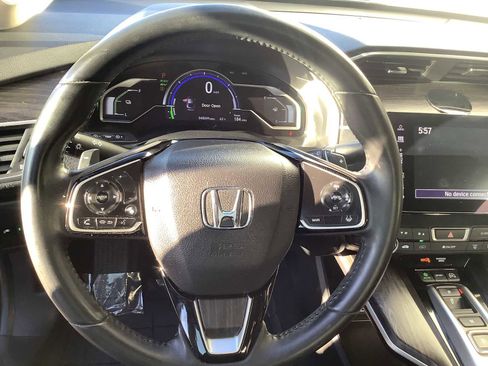 Certified 2020 Honda Clarity Touring image 16