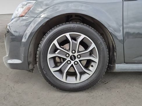 Used 2018 Chevrolet Sonic LT w/ True North Edition FWD image 14