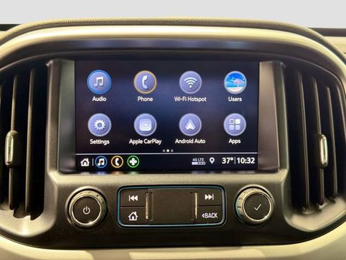 Used 2020 Chevrolet Colorado LT w/ LT Convenience Package image 12