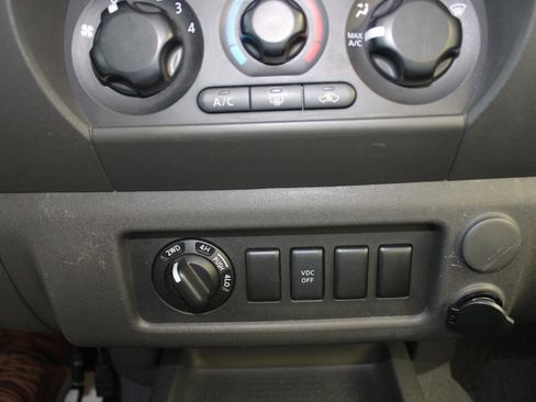 Used 2008 Nissan Xterra S image 19