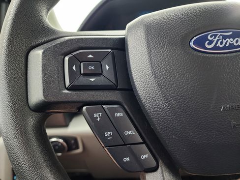 Used 2022 Ford F350 XL w/ Power Equipment Group image 16