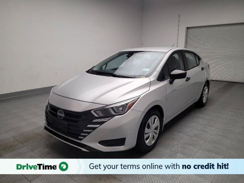 Used 2024 Nissan Versa S w/ Trunk Package FWD image 1