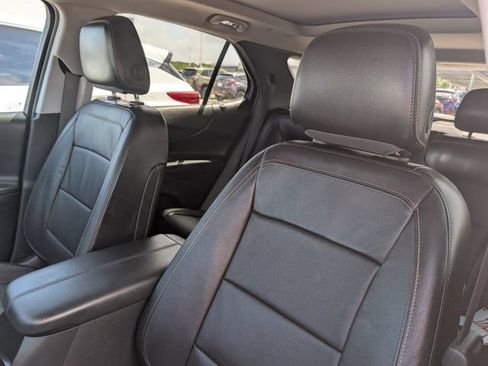 Used 2020 Chevrolet Equinox Premier FWD image 10