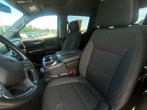 Used 2020 Chevrolet Silverado 1500 RST AWD/4WD image 9