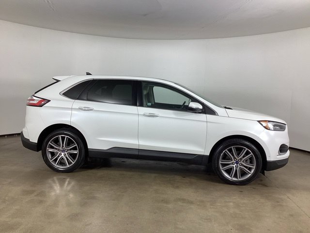 Used 2020 Ford Edge Titanium AWD/4WD image 4