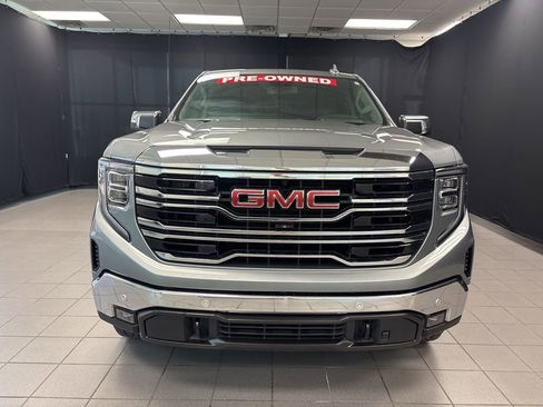 Used 2023 GMC Sierra 1500 SLT w/ SLT Premium Plus Package image 8