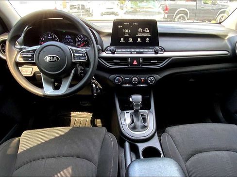 Used 2021 Kia Forte LXS image 13