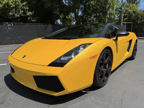 Used 2004 Lamborghini Gallardo AWD/4WD image 1