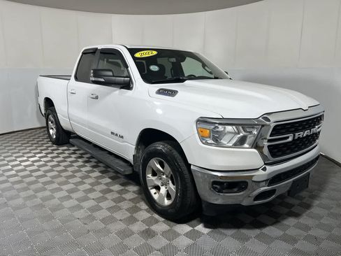 Used 2022 RAM 1500 Big Horn AWD/4WD image 2