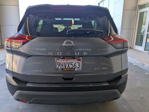 Used 2023 Nissan Rogue SV w/ SV Premium B Package AWD/4WD image 4