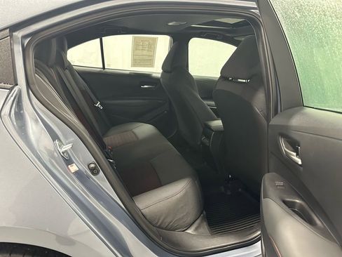 Used 2025 Toyota Corolla SE w/ SE Premium Package image 49