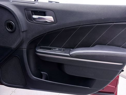 Used 2017 Dodge Charger R/T Scat Pack RWD image 35