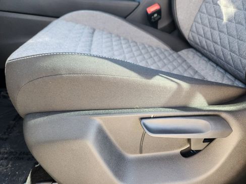 New 2026 Volkswagen Tiguan S image 15