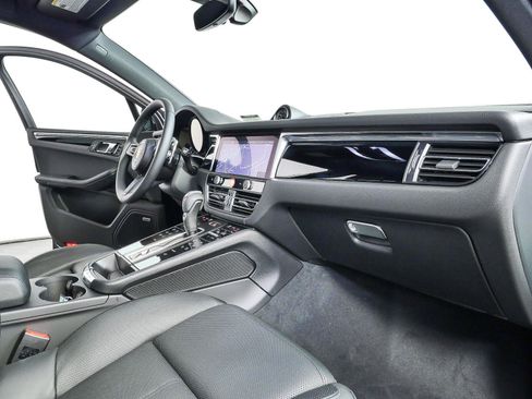New 2026 Porsche Macan Turbo AWD/4WD image 26