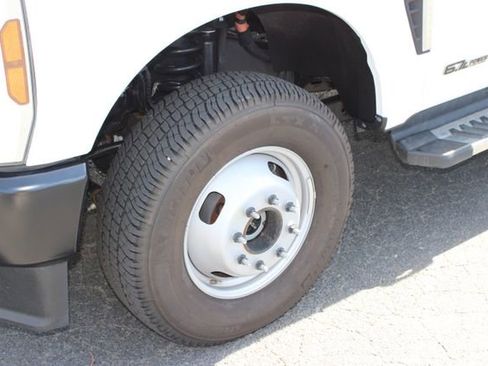 Used 2025 Ford F350 XL w/ 360-Degree Camera Package AWD/4WD image 20