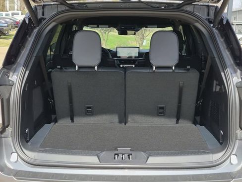 New 2026 Ford Explorer ST-Line w/ ST-Line Street Pack RWD image 6