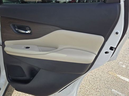 Used 2020 Nissan Murano Platinum AWD/4WD image 10