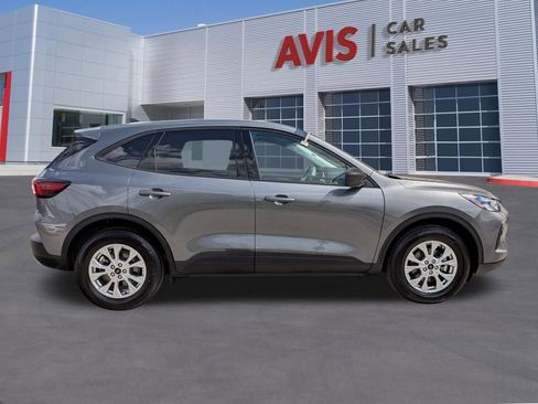 Used 2025 Ford Escape Active AWD/4WD image 5