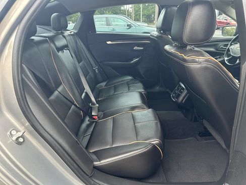 Used 2017 Chevrolet Impala Premier w/ Enhanced Convenience Package FWD image 24