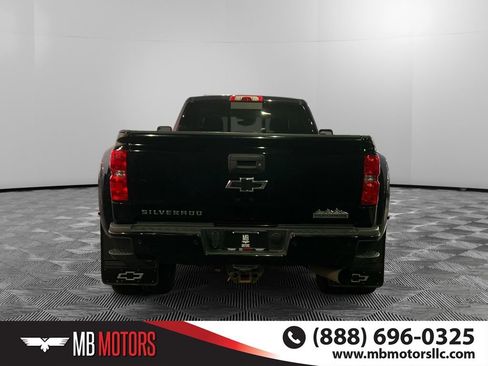 Used 2019 Chevrolet Silverado 3500 High Country AWD/4WD image 4