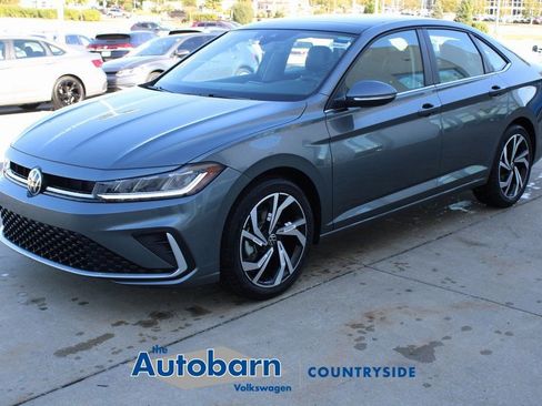 New 2026 Volkswagen Jetta SEL FWD image 3