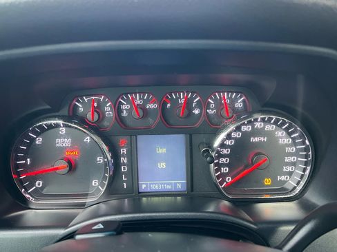 Used 2018 Chevrolet Silverado 2500 W/T RWD image 19