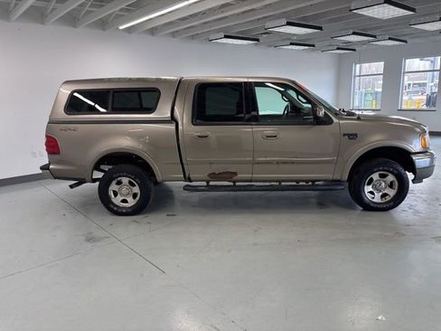 Used 2001 Ford F150 XLT image 11