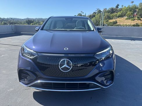 Used 2023 Mercedes-Benz EQE 500 4MATIC SUV image 2