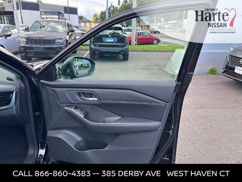 Certified 2026 Nissan Rogue SL AWD/4WD image 27