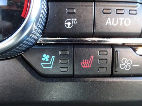 Used 2021 Ford Expedition Limited RWD image 27