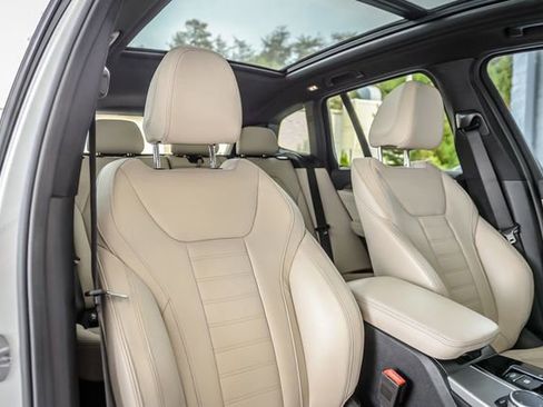 Used 2018 BMW X3 M40i w/ Parking Assistance Package image 38