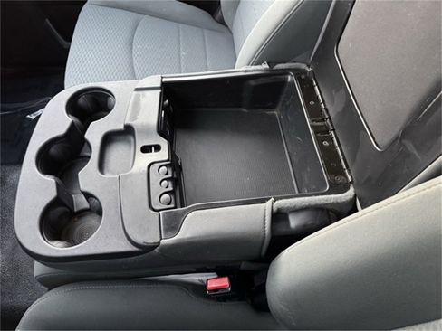 Used 2017 RAM 3500 Tradesman w/ Power & Remote Entry Group image 15