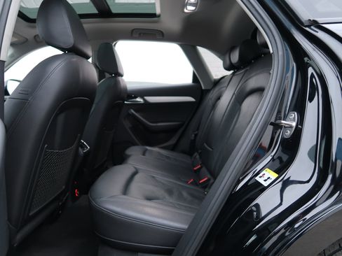 Used 2017 Audi Q3 2.0T Premium image 32