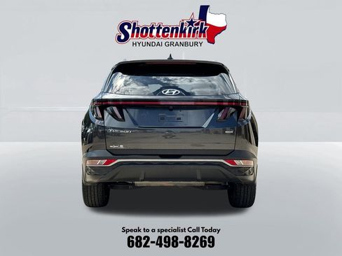 Certified 2024 Hyundai Tucson SEL w/ Convenience Package AWD/4WD image 7