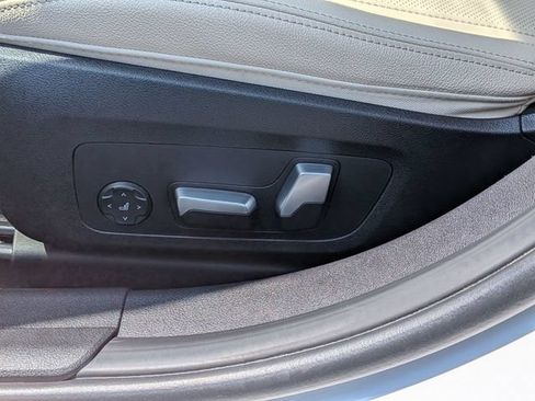Used 2023 BMW 330i Sedan w/ Driving Assistance Package RWD image 16