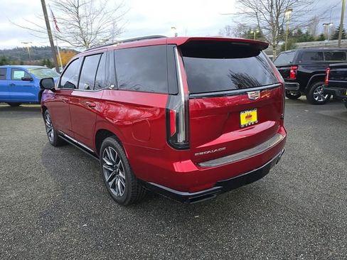 Certified 2021 Cadillac Escalade Sport w/ Driver Assist Tech Package image 4