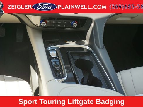 Used 2023 Buick Enclave Essence w/ Experience Buick Package AWD/4WD image 18
