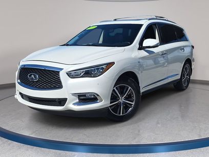 Used 2017 INFINITI QX60 FWD w/ Premium Plus Package