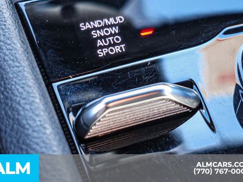 Used 2024 Jeep Grand Cherokee Limited image 45