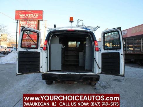 Used 2012 Chevrolet Express 2500 RWD image 26