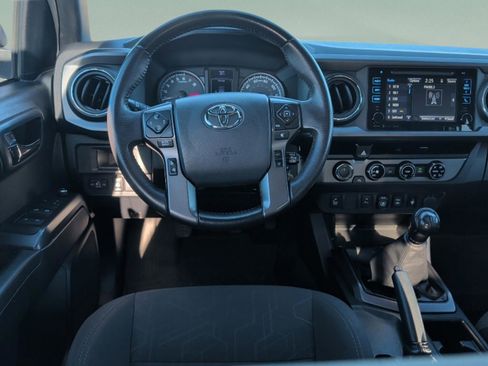 Used 2018 Toyota Tacoma 4x4 Double Cab image 40