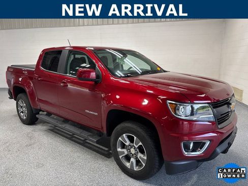 Used 2018 Chevrolet Colorado Z71 AWD/4WD image 1