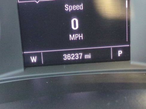 Used 2025 Chevrolet Malibu LT FWD image 12