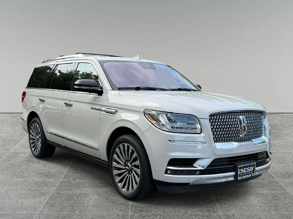 Used 2019 Lincoln Navigator Reserve w/ Cargo Package AWD/4WD image 9