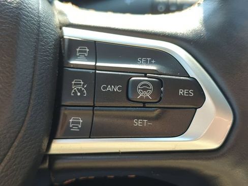 Used 2022 Jeep Compass Limited w/ Elite Group AWD/4WD image 14