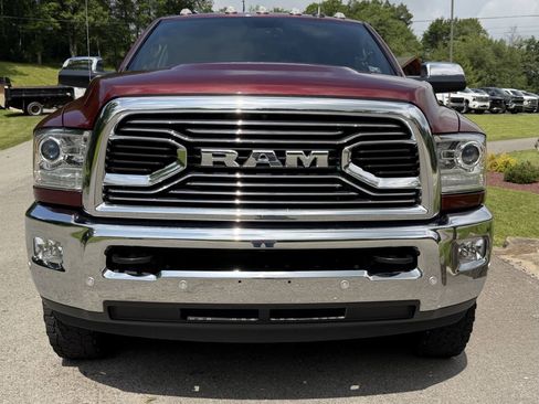 Used 2017 RAM 3500 Laramie Longhorn AWD/4WD image 3