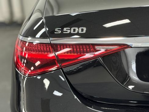 Certified 2026 Mercedes-Benz S 500 4MATIC image 13