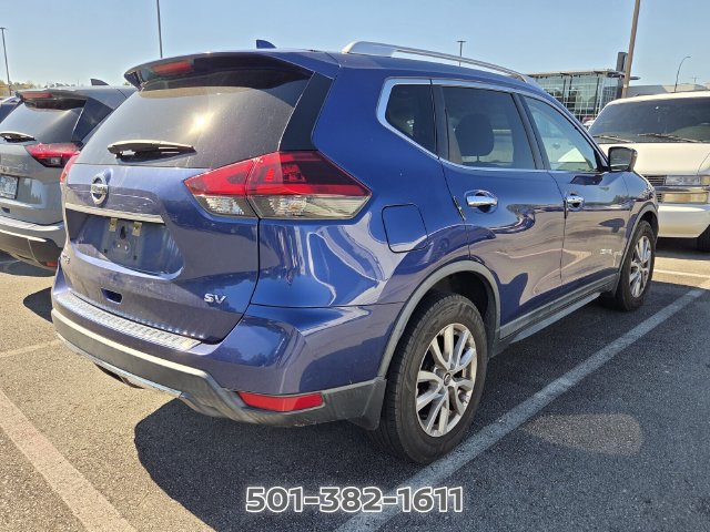 Used 2018 Nissan Rogue SV w/ Premium Package FWD image 4