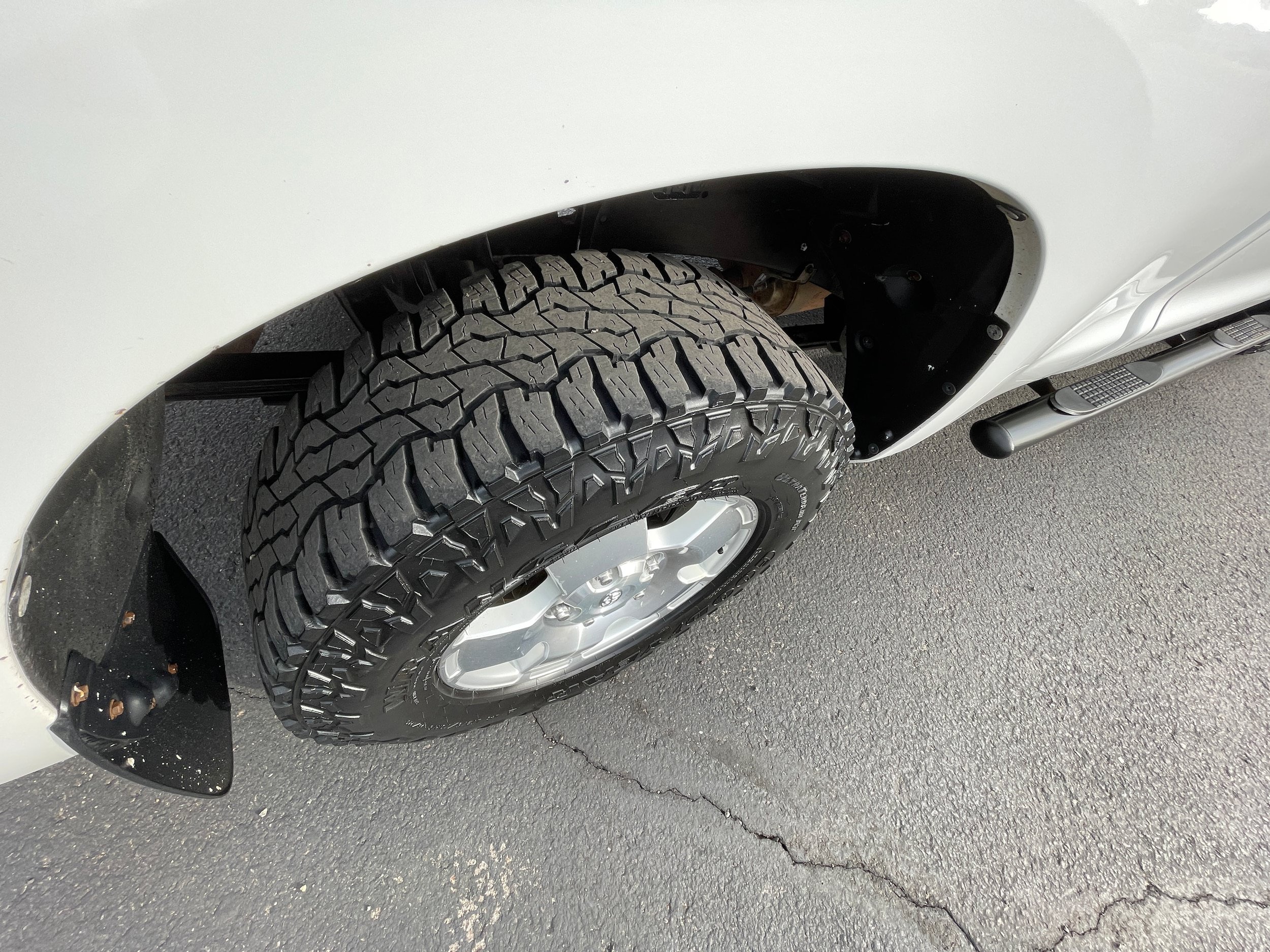 Used 2013 Toyota Tundra 4x4 Double Cab w/ TRD Off-Road Pkg image 25